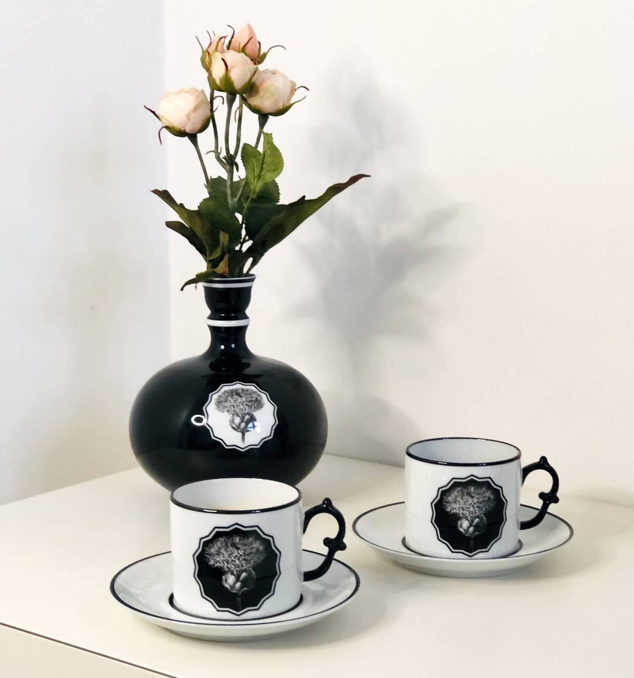 HERBARIAE SET 2 TEA CUPS AND SAUCER WHITE