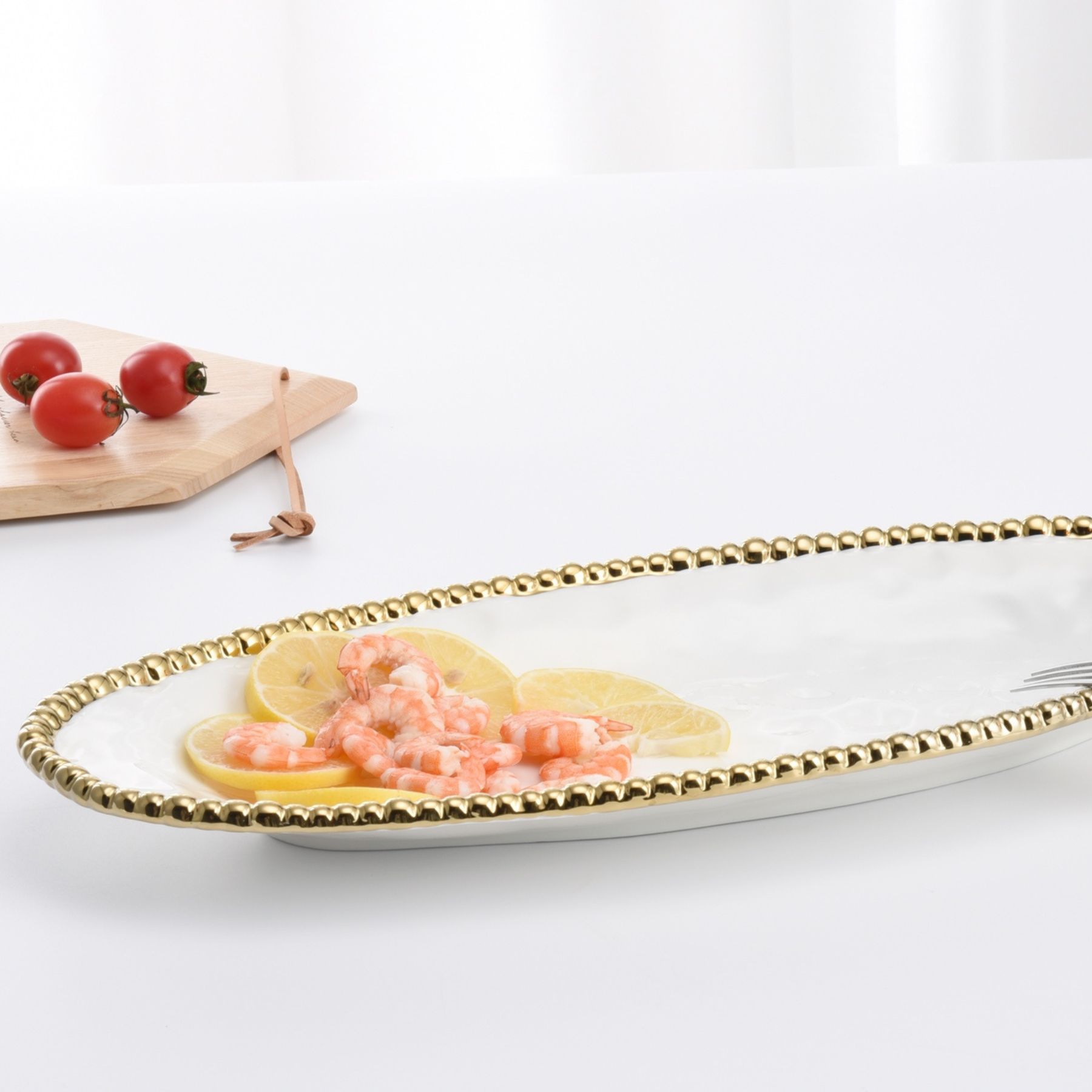 Oval Serving Piece Gold