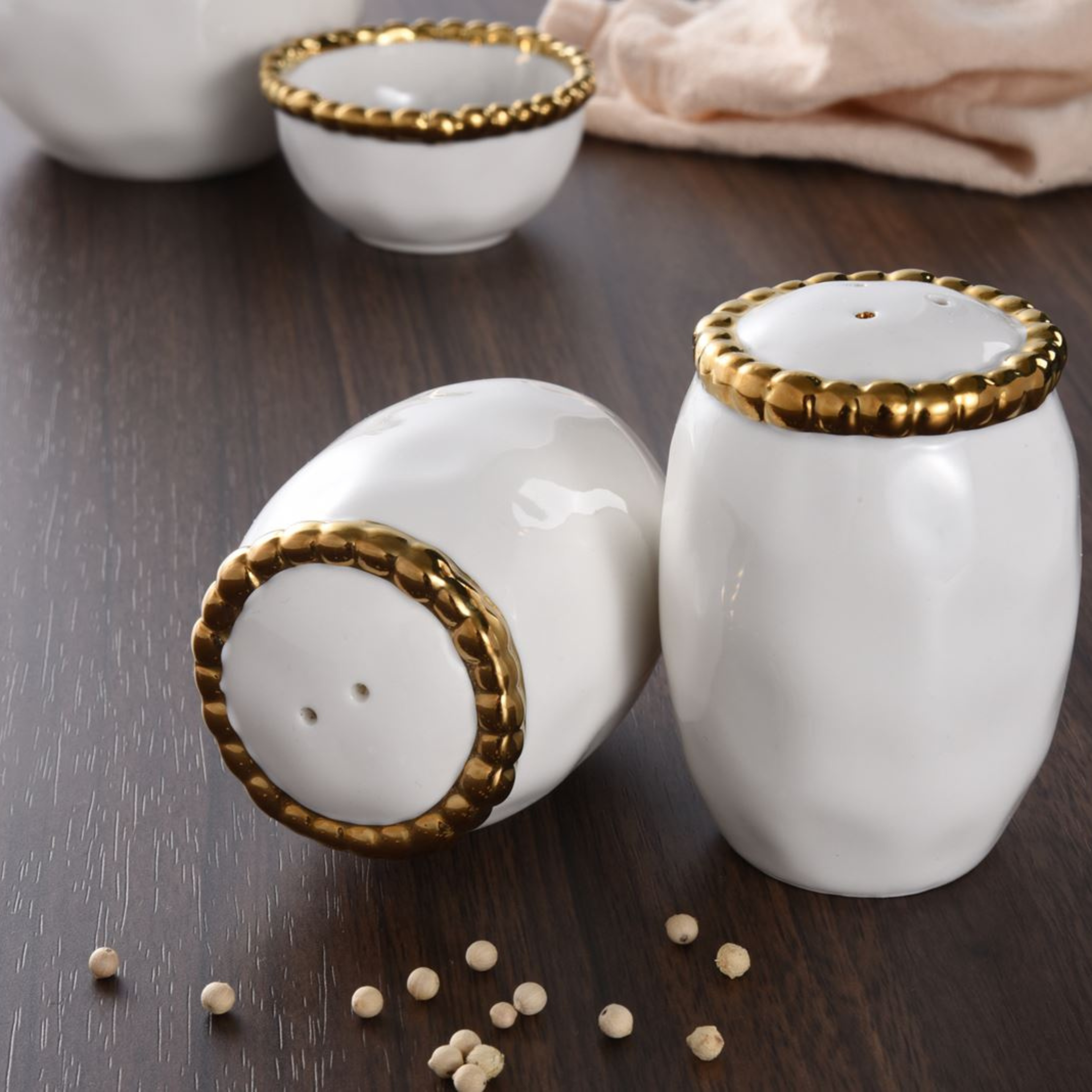 Salt &amp; Pepper Shakers Gold