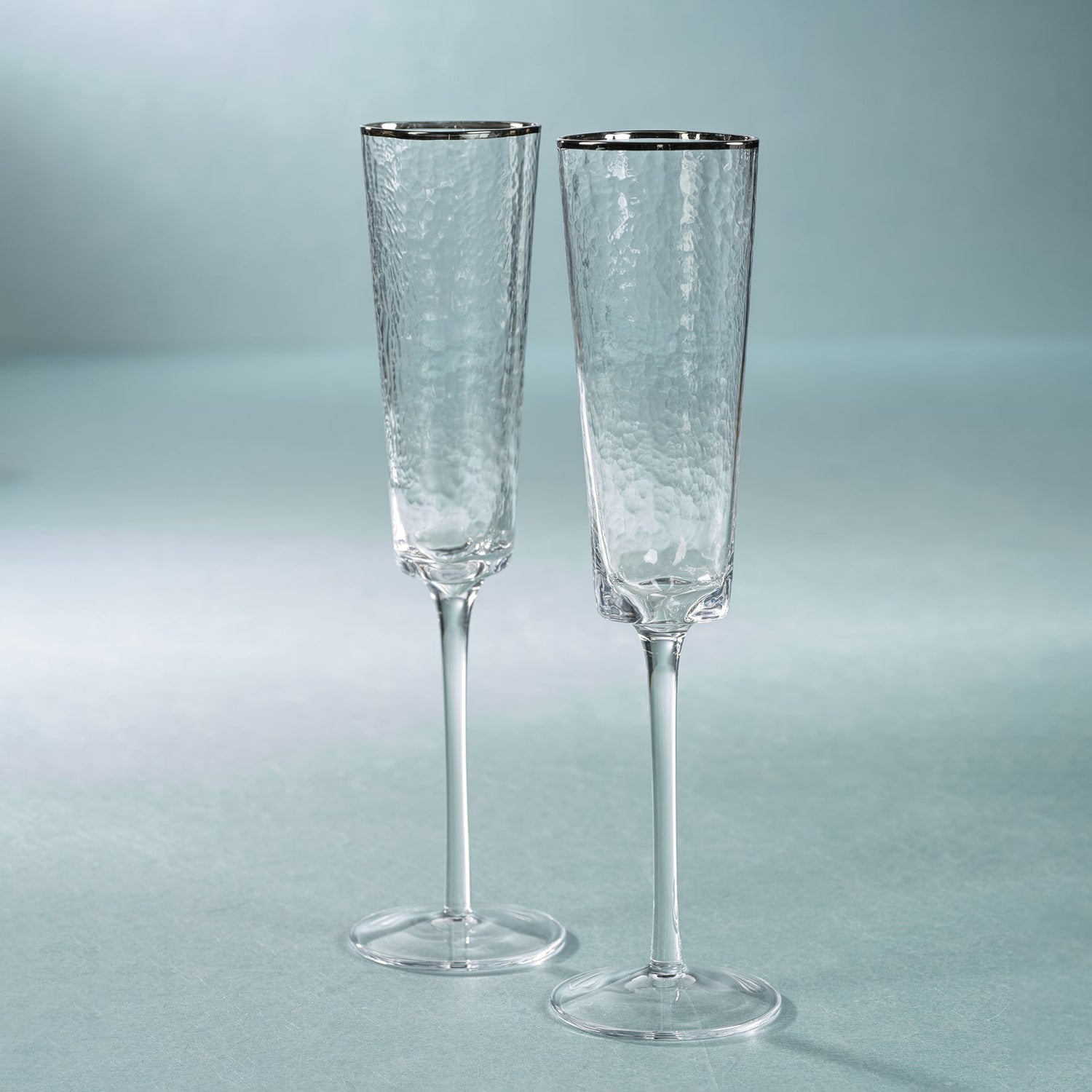 Aperitivo Triangular Champagne Flute - Clear with Platinum Rim Set Of 4